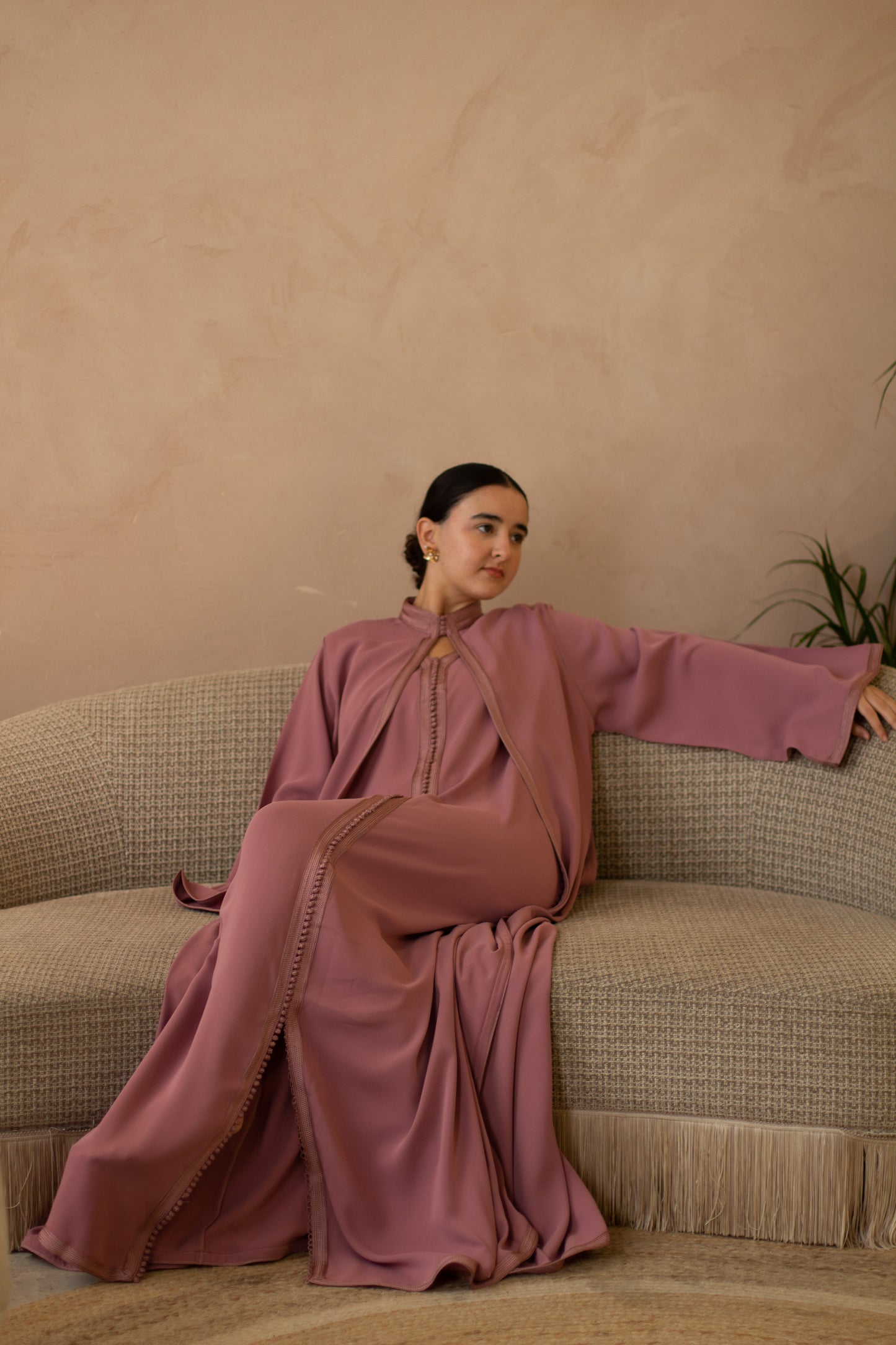 CHEMAL DRESS IN MAUVE